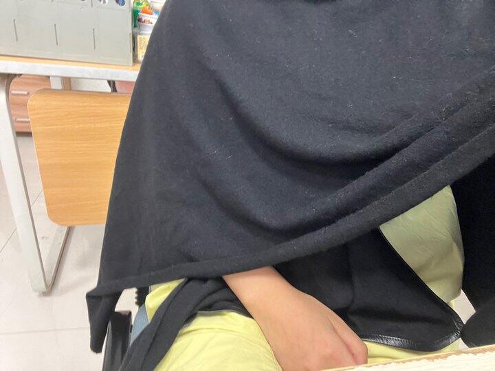 冬天的羊绒披肩在夏天的空调房威武雄壮