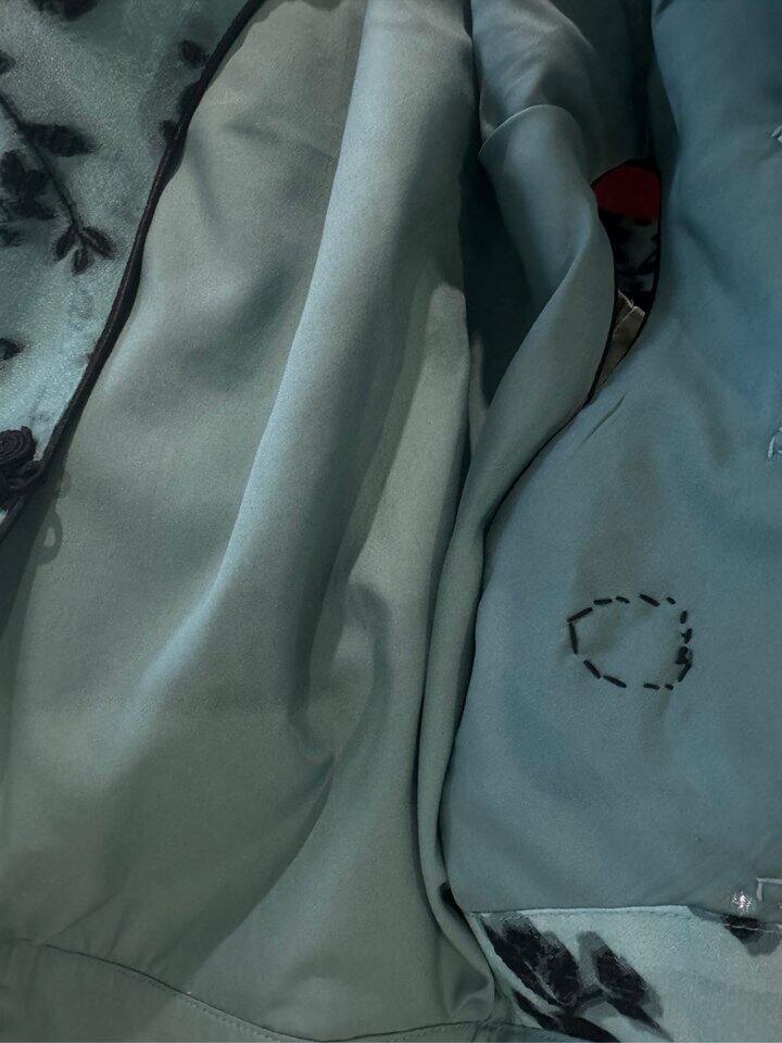 再也不会试图买ti提提家的衣服了