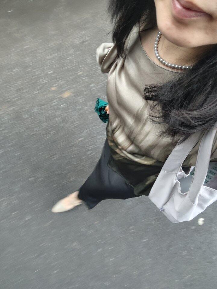渐变色真丝+醋酸半裙