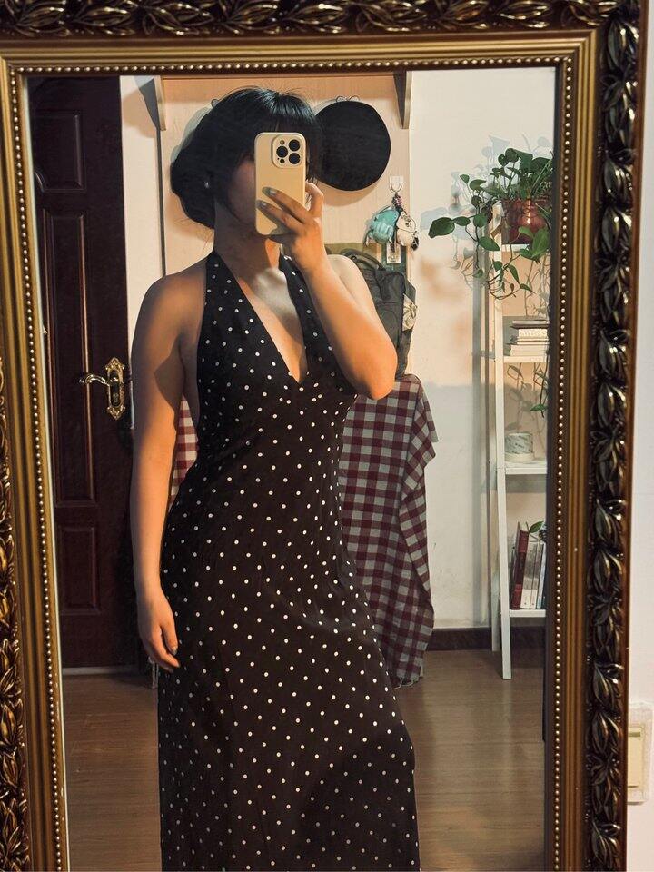 【OOTD】波点长裙