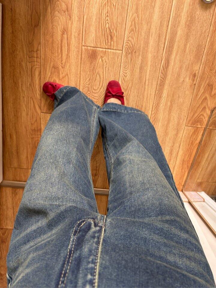 一條好看版型也好的復古牛仔褲闊腿褲