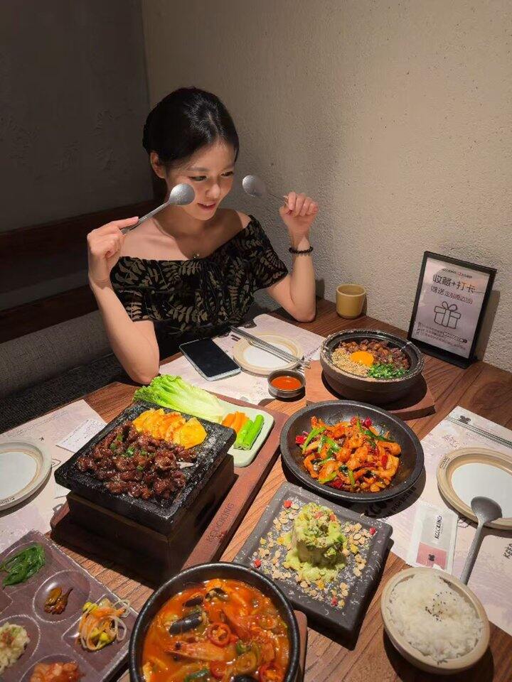 吃漂亮饭啦