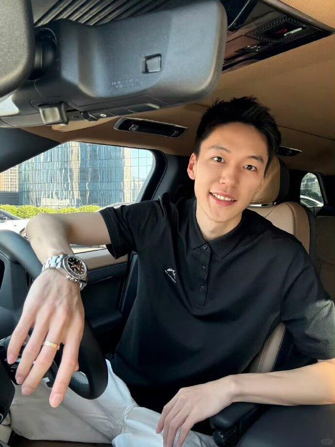 60💰海澜之家山不在高polo衫