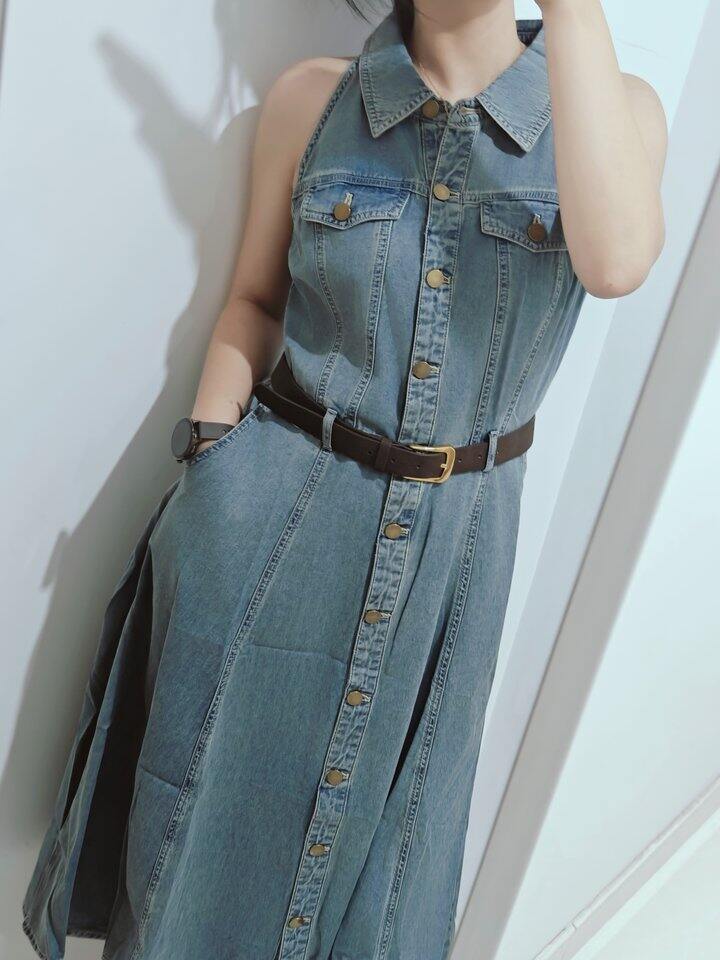 红袖牛仔连衣裙