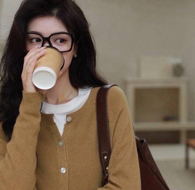 加厚高克重100%澳洲全羊毛桂花针开衫！💰69.9