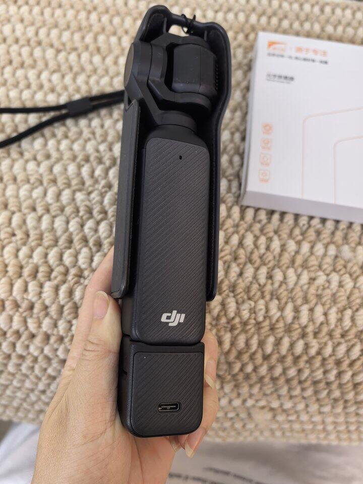 1300淘到了一个98新的pocket3