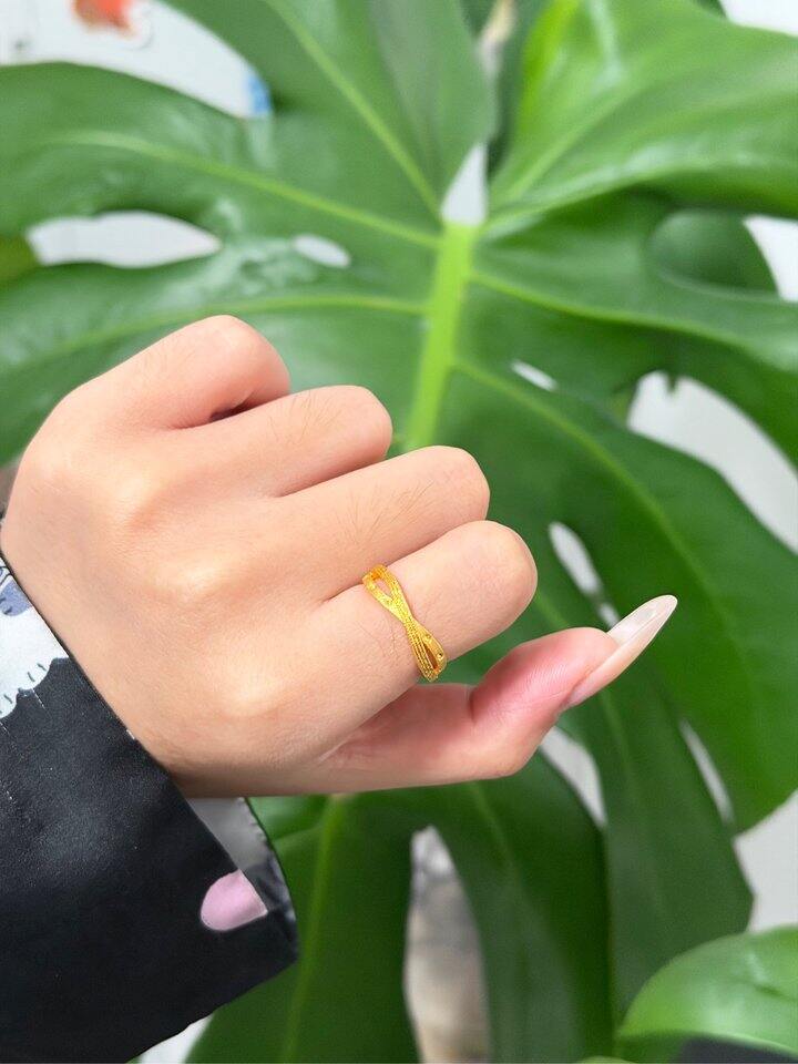 没有人能空着手走出水贝！