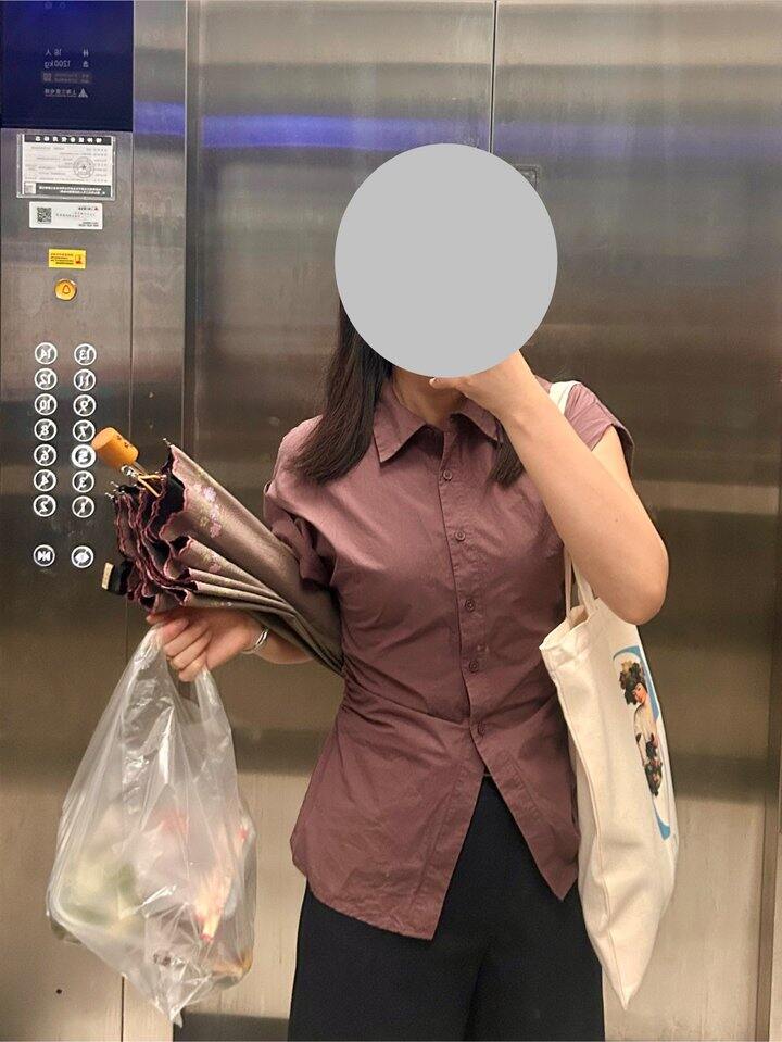 绛紫