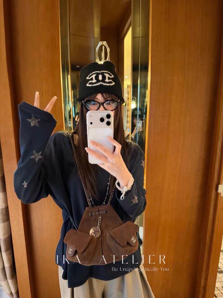 钱美西同款星星烫钻薄款长袖T恤！💰49.9