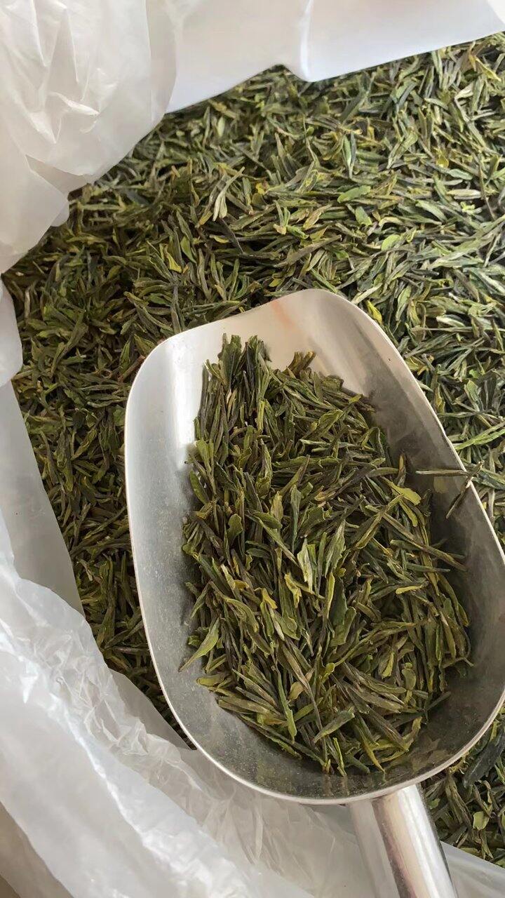 帮家里卖茶叶来啦～