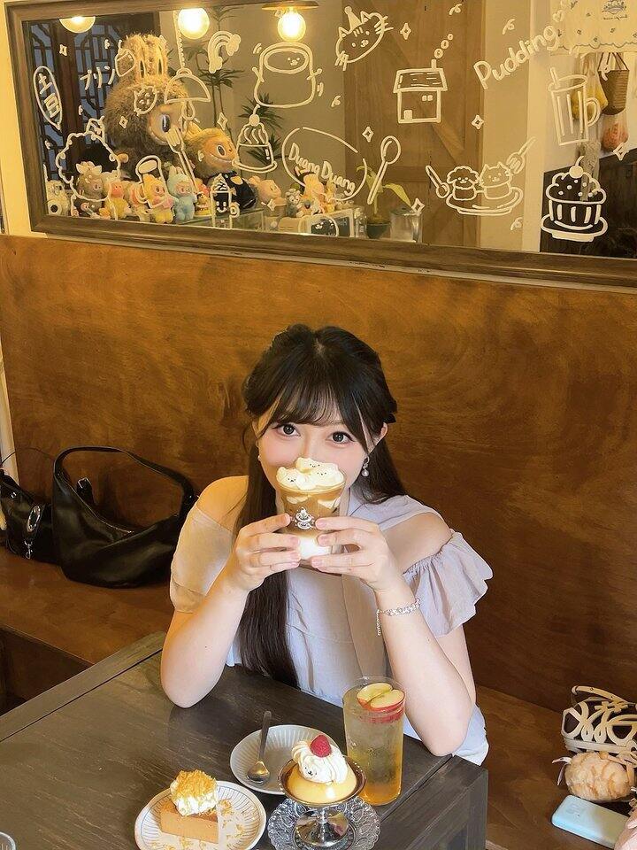好天气配咖啡☕