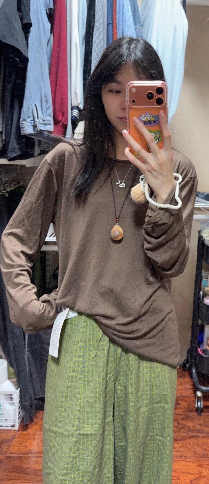 姐妹们，这件上衣要留吗？
