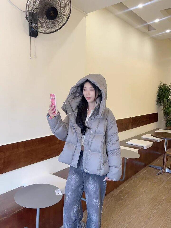 lily鹅绒服