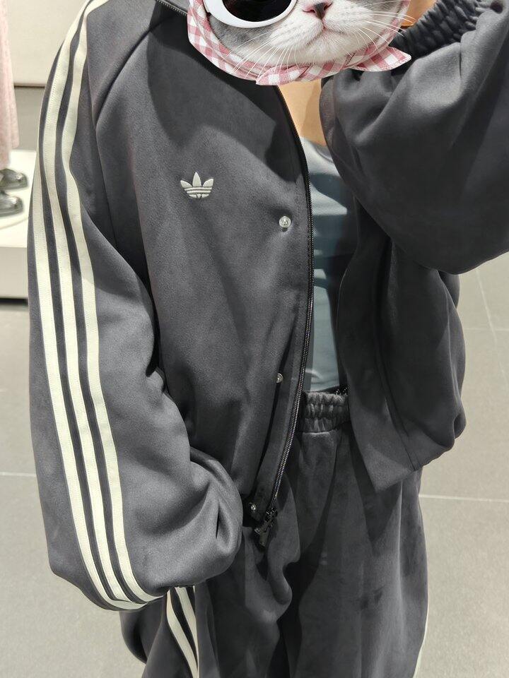 实体店购物🛍️