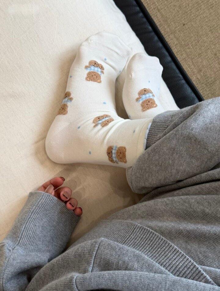 Hi Jennie 粉色小熊袜！💰5+