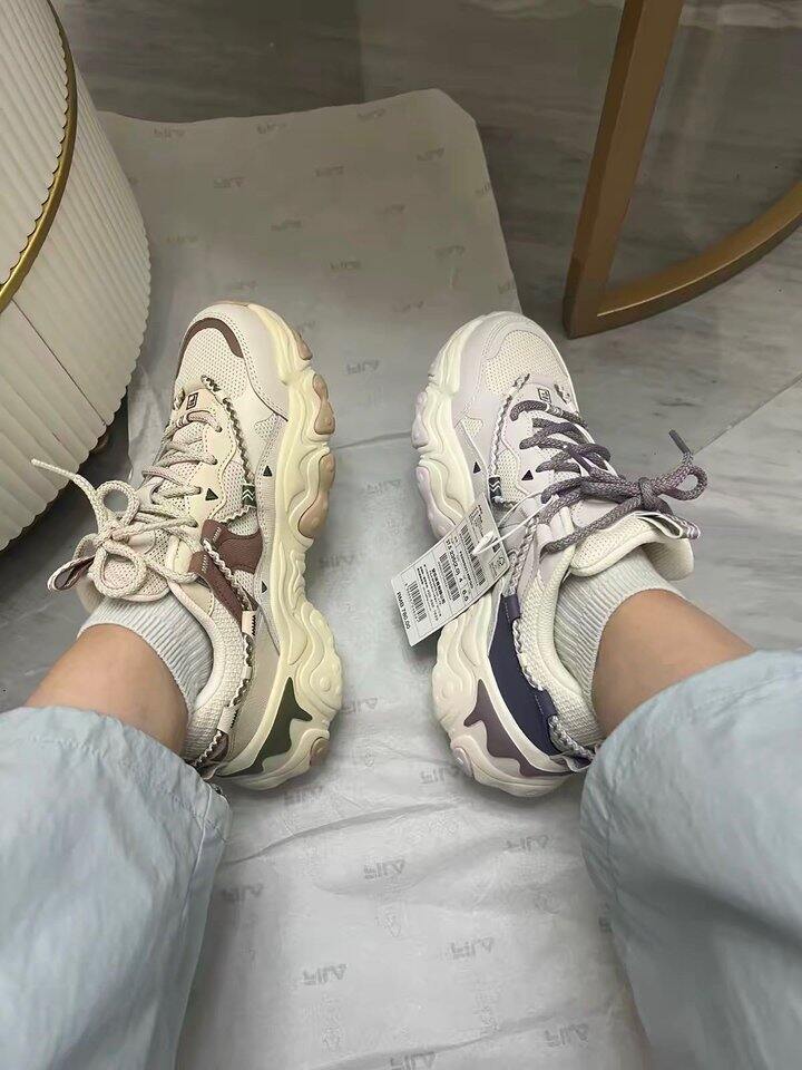 278💰斐乐猫爪5代