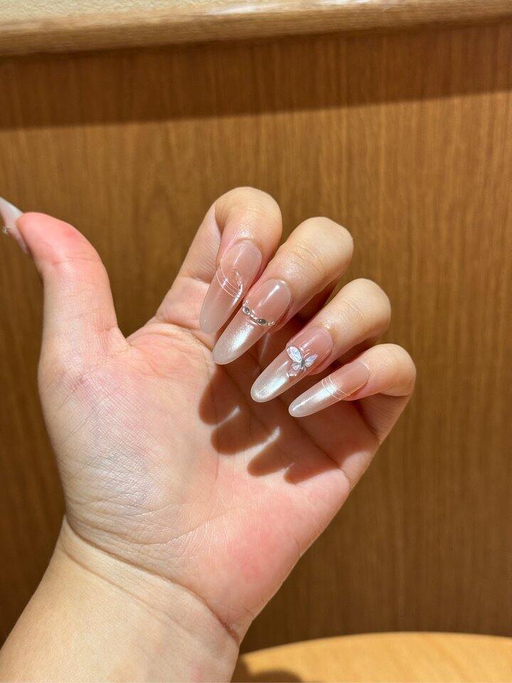 5.99的穿戴甲你就买吧 戴了不烧心