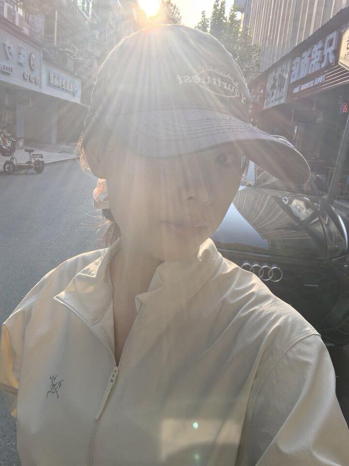 秋天的阳光，很难不喜欢