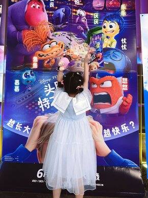 一年级小女生的入学清单